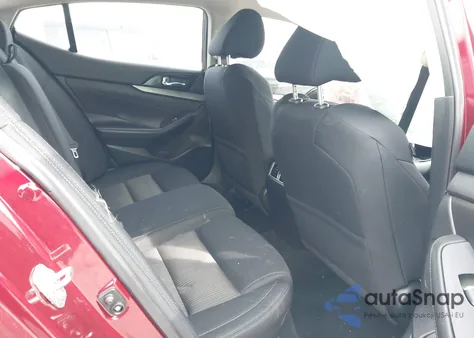 2017 Nissan Maxima 3.5 S from USA, damaged, VIN 1N4AA6AP5HC450565